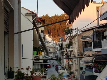 Ενοικιάζεται, Επιπλωμένο Διαμέρισμα, Κέντρο - Photo 3