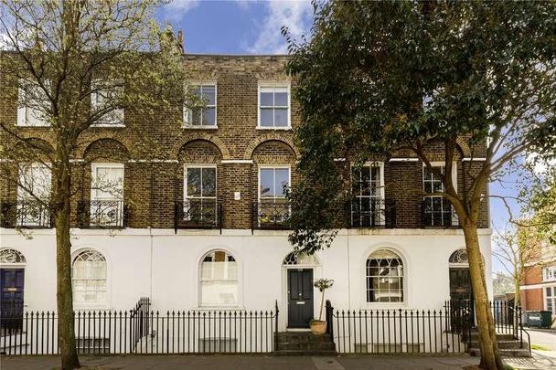 Richmond Avenue, Islington, London, N1 - Photo 1