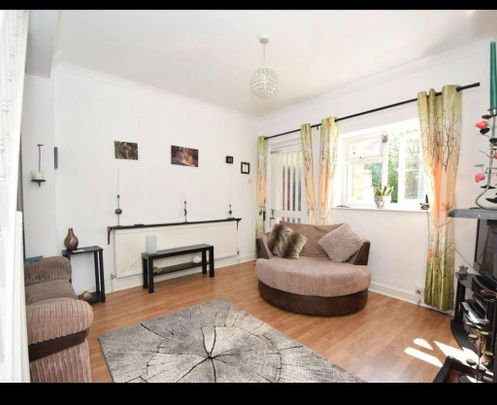 2 bedroom terraced house to rent - Photo 1