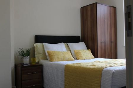 Lovat Road, Preston - Photo 4