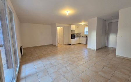 Appartement à louer 3 pièces • 62,52 m2 Arles - Photo 3