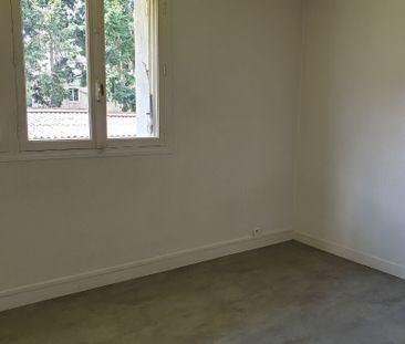 A LOUER Appartement 50000 Saint-Lô 1 chambre 47.82 m2 - Photo 2