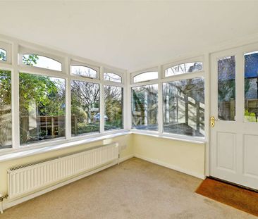 Two bedroom terraced cottage in the heart of the village of Churchi... - Photo 2