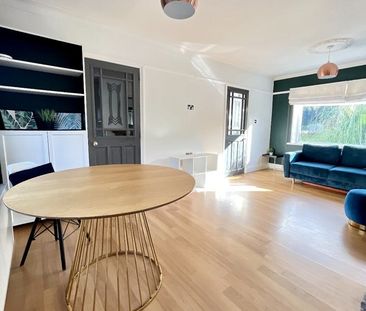 3 Bed Semi-Detached House, Bank Lane, M6 - Photo 4