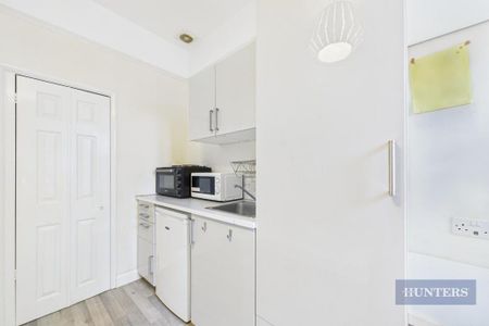 Studio to rent - Photo 4