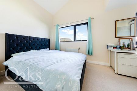 4 bedroom end of terrace house to rent - Photo 5