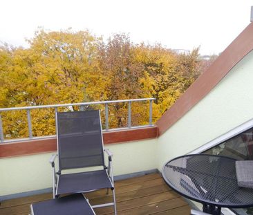 CHARMANT! 4 Zimmerwohnung mit Dachterrasse und Einbauküchenübernahme - Foto 6