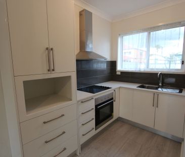 NEAR NEW GRANNY FLAT - Photo 2