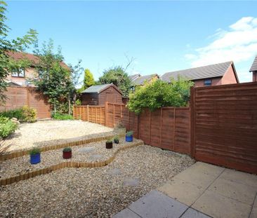 2 bedroom terraced house to rent - Photo 2