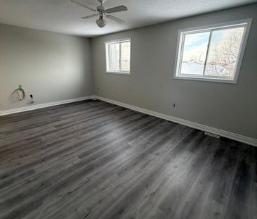 For Lease - 42 Patrick Drive, Barrie, Ontario - Photo 1