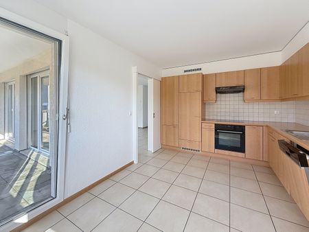 4 ½ PIÈCES - Environnement familial! - Photo 4