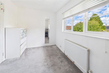 2 bedroom end of terrace house to rent - Photo 4