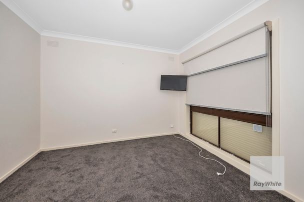 Modern Living in the Heart of St Albans - Photo 1