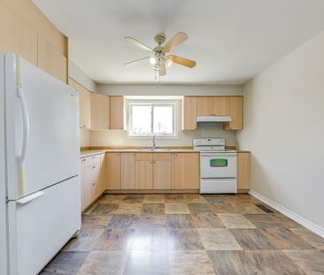 For Lease - 99 Martin Street, Milton, Ontario - Photo 6