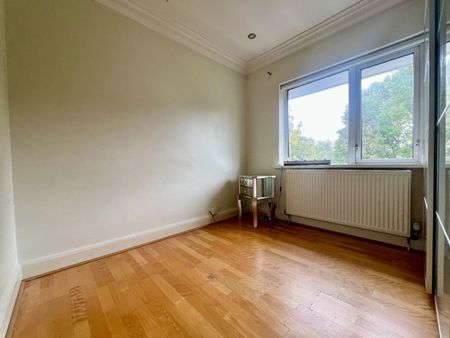 3 Bed Semi-Detached House, Manton Drive, LU2 - Photo 5