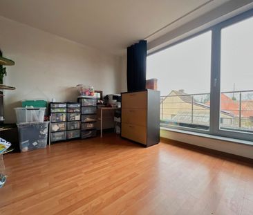 Lichtrijke gezinswoning met 3 slpks nabij centrum! - Photo 4