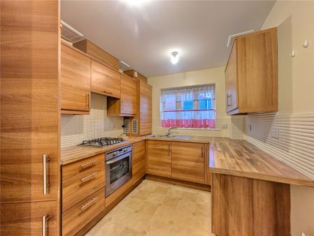 2 bed ground floor flat to rent in Harvington Chase, Coulby Newham, TS8 - Photo 5