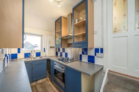 1 bedroom flat to rent - Photo 3