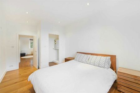 Westbourne Terrace, Hyde Park, W2 - Photo 3