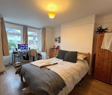 5 bedroom semi-detached house to rent - Photo 5