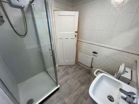 A Warm House for Rent in Filton! Ground Floor Double - Photo 3