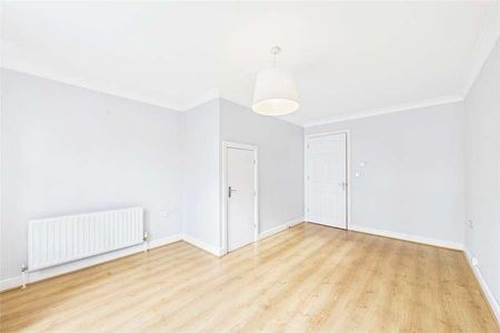 Altwood Road, Maidenhead, Berkshire, SL6 - Photo 2