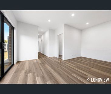 3/9 Eades St, Laverton, Vic 3028 - Photo 4