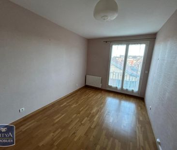 Location Appartement 4 pièces 102m² BEAUVAIS 60000 - Photo 6