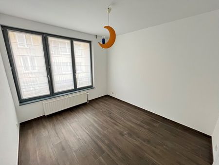 Verhuur appartement 3 kamers, 123m² - Foto 4