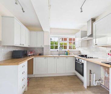 Adwell, Thame, Oxfordshire, OX9 - Photo 6