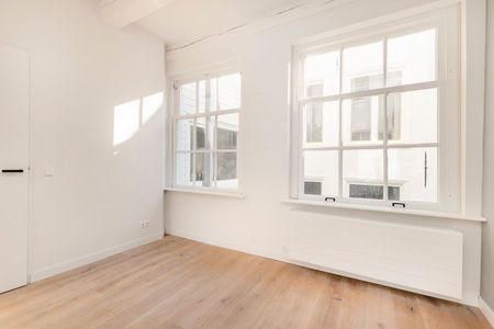 Appartement te huur: Oudezijds Voorburgwal 99-E 1012 EM Amsterdam - Foto 3