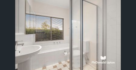 Charming Home in a great location - Photo 4