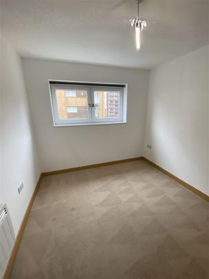 2 Bedroom Flat - Photo 1