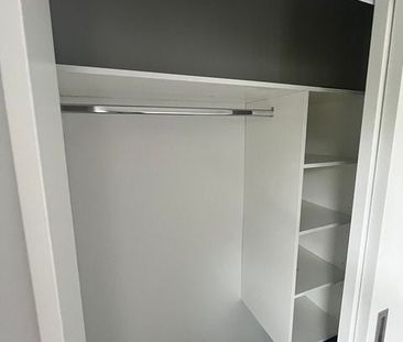 2 Bedroom, Standalone, incl utility - Photo 5