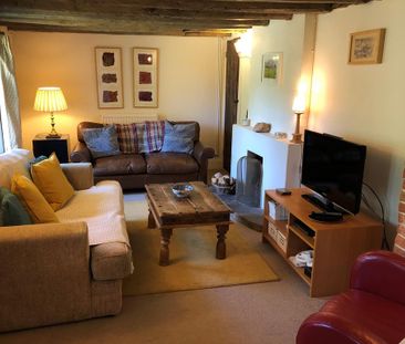 3 bedroom semi-detached house to rent - Photo 1