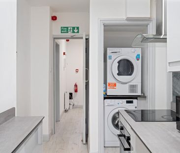 7 Bed Semi-Detached House, Cole Bank Road, B28 - Photo 6