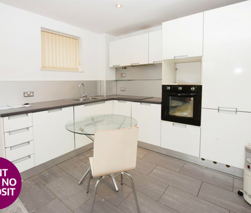 2 bedroom flat to rent - Photo 2