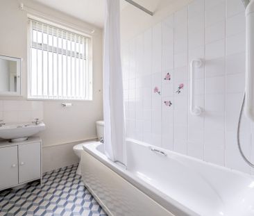 Ipswich Road, Lowestoft, NR32 - Photo 6