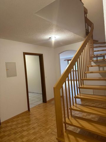 Rustic duplex apartment with fireplace. Don’t miss this opportunity. - Photo 4