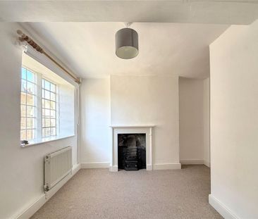 4 bedroom terraced house to rent - Photo 6