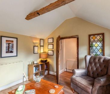 4 bedroom property to rent - Photo 1