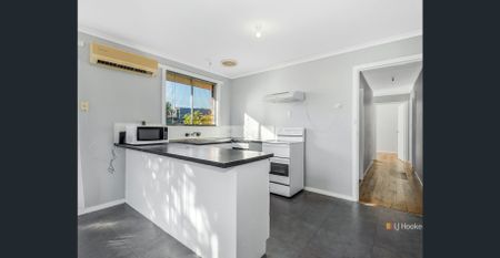 Family Home - Photo 5