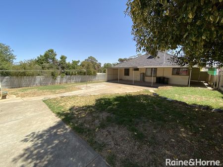 95 LYNDOCH ROAD, Gawler East, SA 5118 - Photo 2