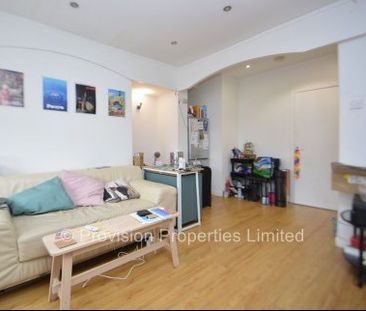 1 Bedroom Flats in Woodhouse - Photo 1