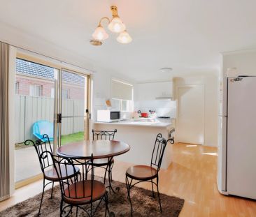 3 Bed, 1 Bath - Photo 6