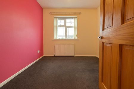 6 bedroom semi-detached house to rent - Photo 4