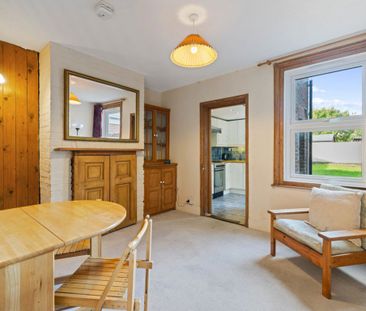 6, Cleveland Road, Chichester - Photo 4