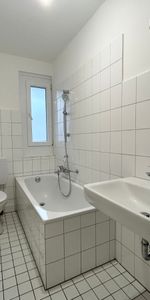 Großzügige 4-Zimmerwohnung mit 2 Balkonen - Photo 3