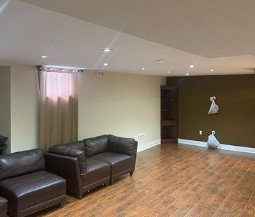 For Lease - 117 Snively Street, Richmond Hill, Ontario - Photo 5