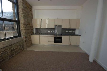 Victoria Street, Glossop, SK13 - Photo 2